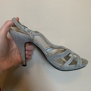 Silver Sparkle Prom Short Heel (Used)